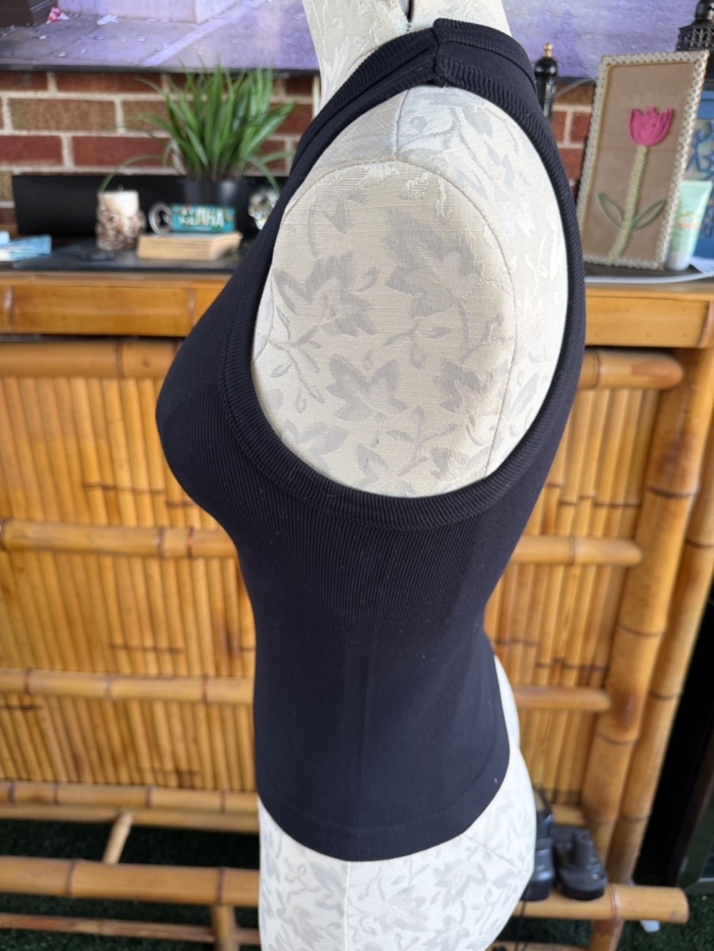 Dynamic Tedi Ribbed Tank Top - Picture 6 of 9